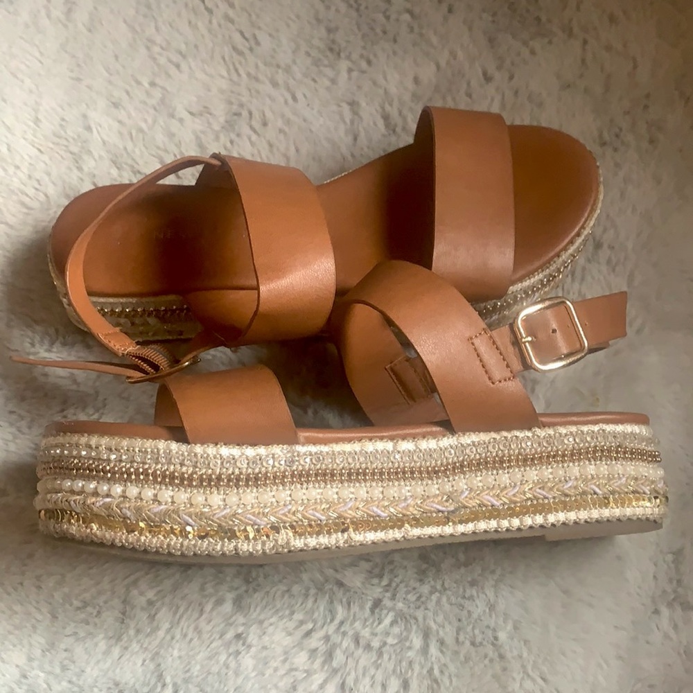 Adorable sequenced sandals